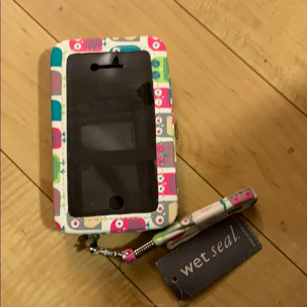Multi owl phone or iPod case